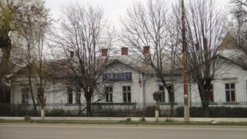 Din ceea ce a fost, astăzi fabrica de spirt din Rădăuți nu mai este decât o umbră care trezește nostalgii rădăuțenilor