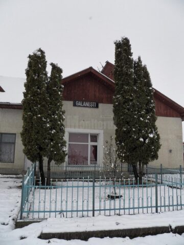 Șefii de la CFR, primarii și starețul Mănăstirii Putna s-au pus de acord pentru ca trenurile să ajungă din nou la Putna