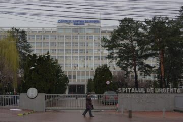 Doliul național, respectat de majoritatea instituțiilor sucevene, cu adaptări