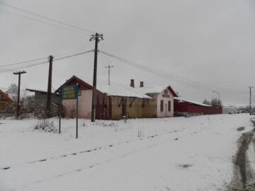 Șefii de la CFR, primarii și starețul Mănăstirii Putna s-au pus de acord pentru ca trenurile să ajungă din nou la Putna