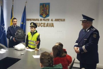 Elevul premiat de polițiști