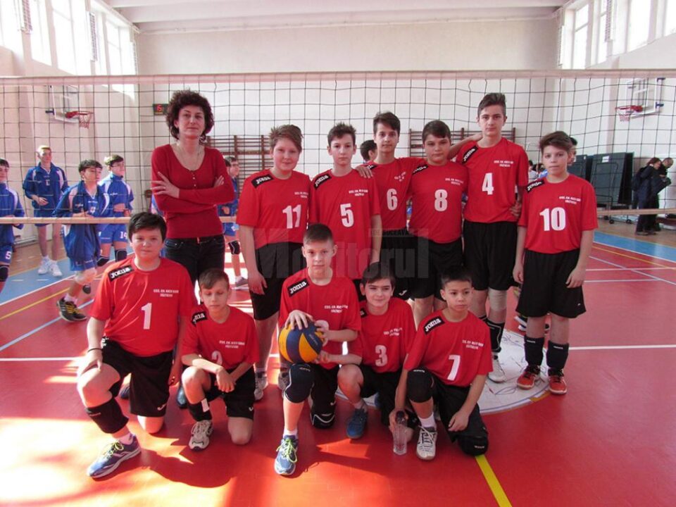 Echipa Minivolei CSS Nicu Gane, antrenată de Diana Floriștean s-a calificat în finala Campionatului Național de Minivolei