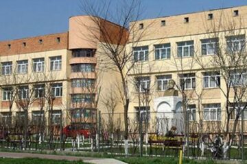 Școala Gimnazială „Ion Creangă” din cartierul Obcini, una dintre școlile cu cei mai mulți copii înscriși în clasa pregătitoare