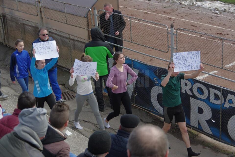Protest inedit pe stadionul Areni