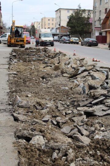 Lucrările de modernizare a străzii Jean Bart vor duce la crearea a 150 de locuri de parcare și la fluidizarea traficului