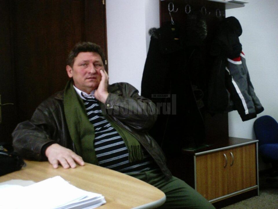 Duțu Florea, pădurar în cadrul Ocolului Silvic Pătrăuți, a fost condamnat definitiv la 11 ani de închisoare Duțu Florea, pădurar în cadrul Ocolului Silvic Pătrăuți, a fost condamnat definitiv la 11 ani de închisoare