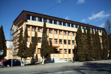 Cel mai rău stă spitalul din Gura Humorului, cu 41,45% din posturile de medic ocupate