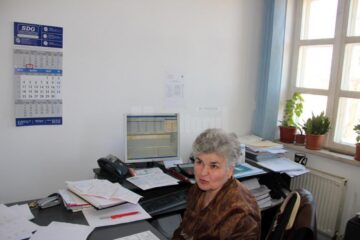 20 de familii din Dornești s-au trezit cu terenul de sub case vândut și ipotecat la bancă, la o evaluare de aproape un milion de euro