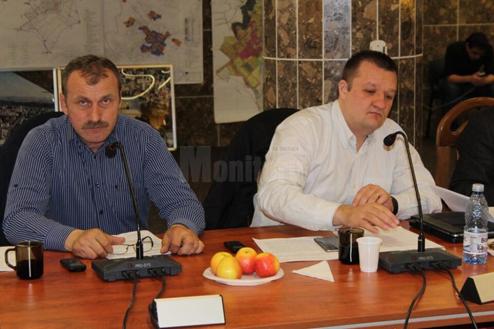 Adrian Arămescu a propus transformarea primăriei în fundație umanitară, să dea tuturor orice ar cere