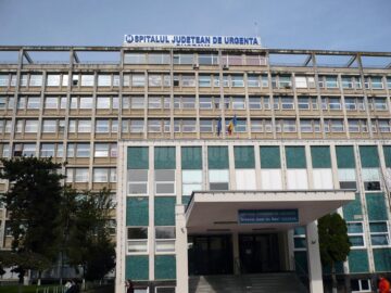 Chirurgul Sorin Hâncu a încheiat, ieri, 35 de ani de activitate în Spitalul de Urgență Suceava