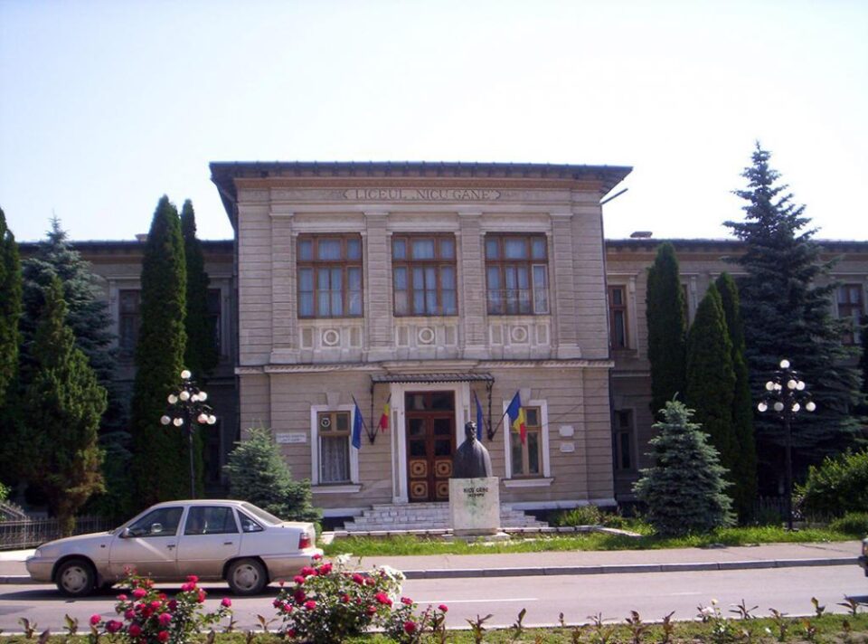Colegiul „Nicu Gane” Fălticeni