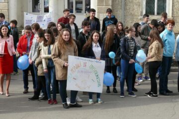Ziua Internațională de Conștientizare a Autismului, marcată la Fălticeni printr-un marș