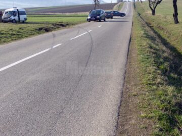 Urmele au indicat cum autoutilitara a pătruns brusc pe contrasens