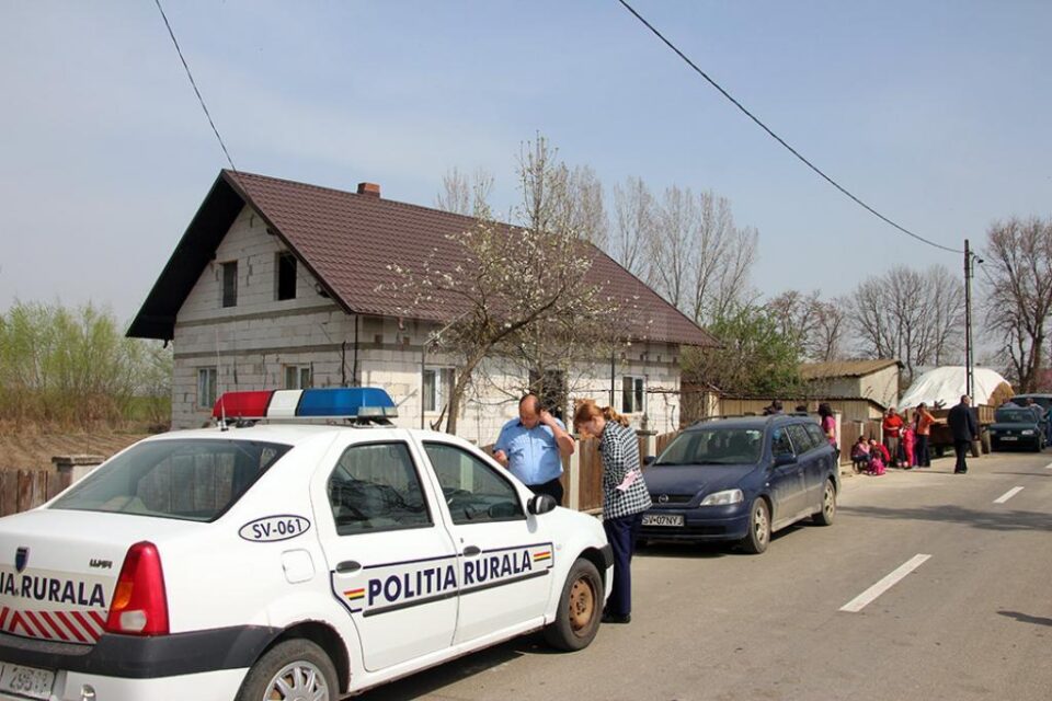 Casa din Poieni la care s-a petrecut tragedia