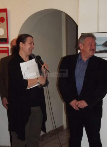 Vernisajul expoziției de pictură, grafică și artă decorativă „Confesiuni cromatice”