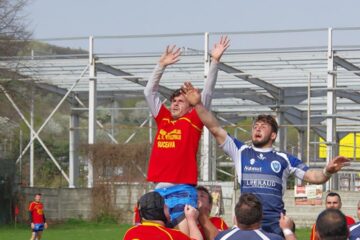 Sucevenii au condus la pauză cu 15-6, dar au pierdut la final cu 22 - 39
