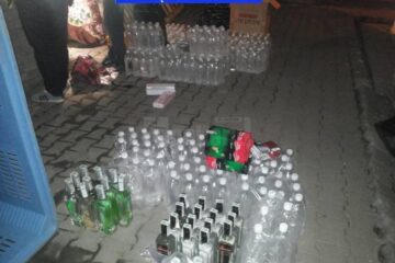 Perchezițiile din zona Pieței Centrale Suceava au continuat miercuri noapte