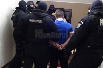 În februarie 2014, frații Bujanovschi au fost duși la sediul Poliției municipiului Rădăuți și audiați, iar Cosmin Bujanovschi a fost reținut pentru 24 de ore, iar ulterior eliberat