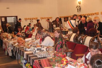 Ion Caramitru și clarinetistul Aurelian-Octav Popa, recital de excepție la Festivalul Ouălor Încondeiate de la Ciocănești