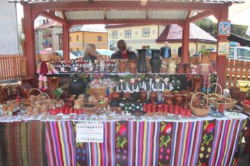 Ion Caramitru și clarinetistul Aurelian-Octav Popa, recital de excepție la Festivalul Ouălor Încondeiate de la Ciocănești