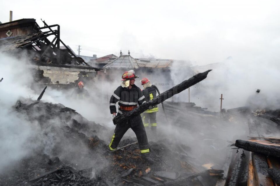 Incendiul de la Arbore FOTO: Alin Găleată - ISU Suceava