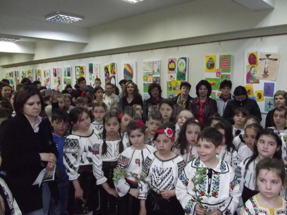 Vernisajul Expoziției „Sărbătoarea Învierii - Spiritualitate și tradiții prin ochi de copil”