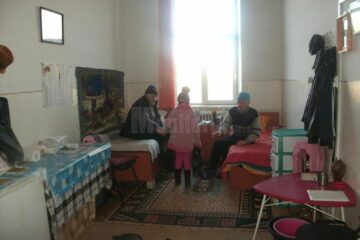 Cei 70 de bătrâni cazați la Căminul pentru persoane vârstnice din Solca sunt într-o situație disperată