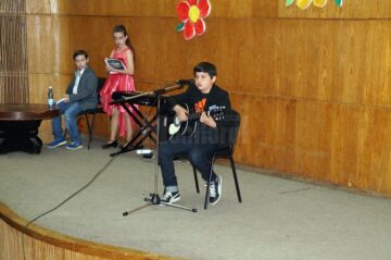 “Elevii au talent”, spectacolul micilor artiști de la Școala Gimnazială Nr. 1