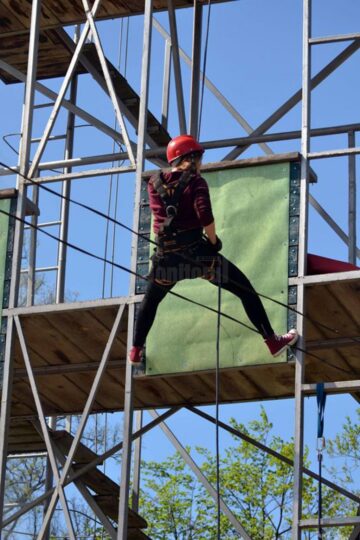 Elevi de la Colegiul „Andronic Motrescu” din Rădăuți, în vizită la Baza de Pregătire a pompierilor de la Siret