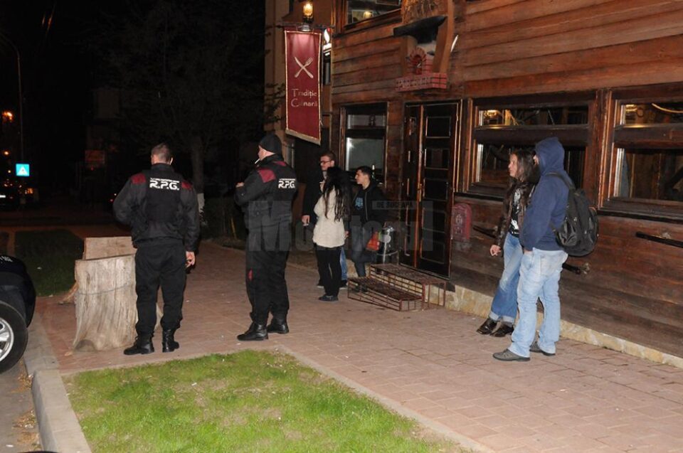 Joi seara a izbucnit un scandal în localul „Fierărie” din municipiul Suceava