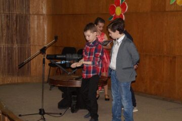 “Elevii au talent”, spectacolul micilor artiști de la Școala Gimnazială Nr. 1