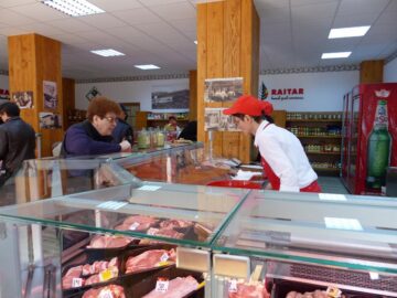 Compania Raitar a deschis la Fălticeni al doisprezecelea magazin, cel mai mare de până acum