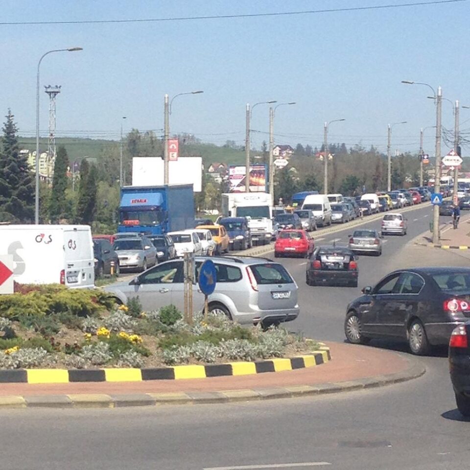 Traficul rutier a fost paralizat în urma accidentului