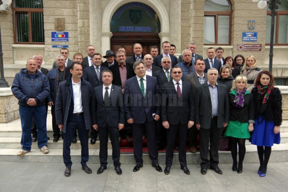 Partidul Mișcarea Populară (PMP) Suceava a depus ieri lista pentru Consiliul Județean, la Biroul Electoral Județean Partidul Mișcarea Populară (PMP) Suceava a depus ieri lista pentru Consiliul Județean, la Biroul Electoral Județean