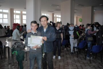 Marian Galan alături de prof. Romeo Bolohan