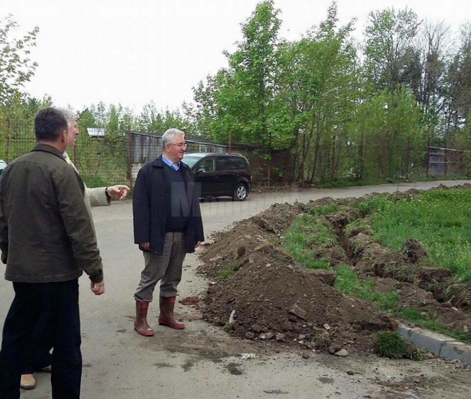 Ion Lungu a verificat lucrările la iluminatul stradal în zona blocurilor construite recent la Cartodrom