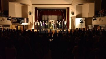 Două premii pentru Trupa de teatru studențesc Fabulinus, la Festivalul „Serile teatrului studențesc”