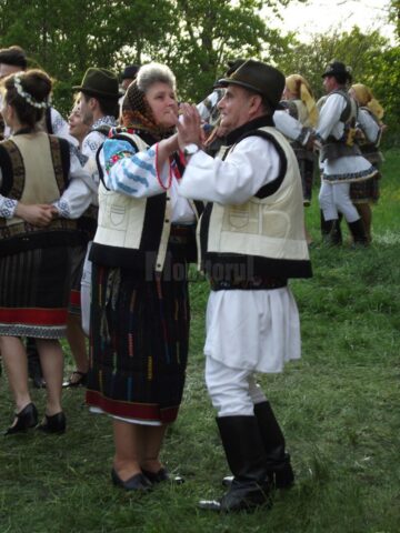 Hora satului, la Stupca, așa cum a fost odată...