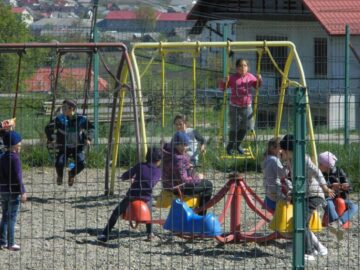 Activități de educație ecologică și de protecția mediului, la Cajvana