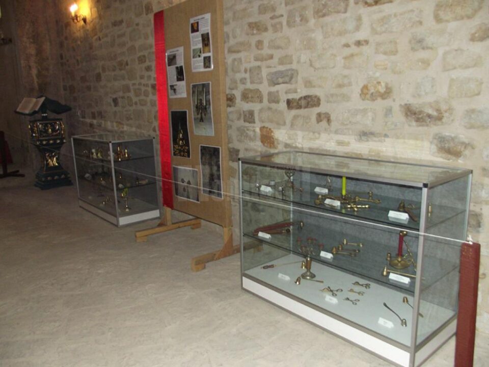 Expoziția „Lumină, lumină…” - în paraclisul Cetății de Scaun Suceava