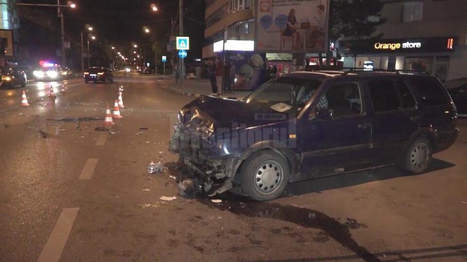 Accident provocat de un șofer care a băut „trei beri” și a forțat semaforul