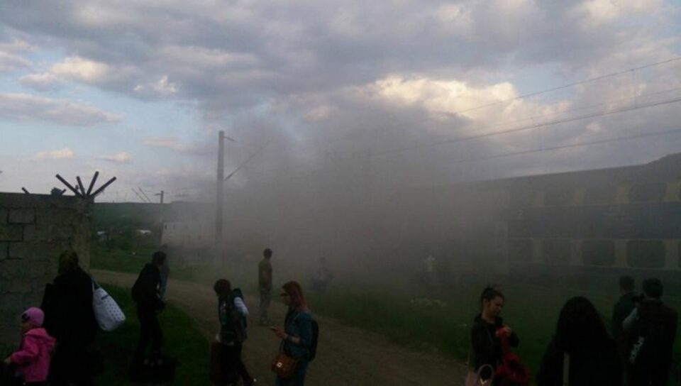 Incendiul a izbucnit în timp ce trenul se afla în zona orașului Târgu Frumos. Foto: Ziarul de Iași