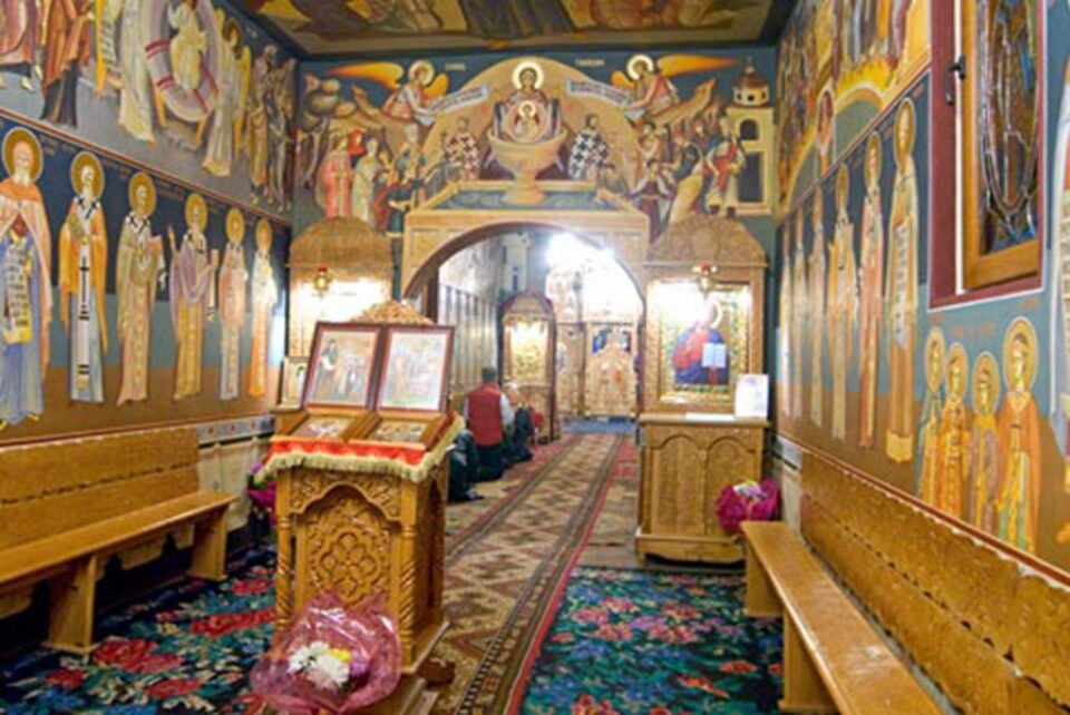 Hram de Izvorul Tămăduirii la Biserica din curtea Spitalului Vechi din Suceava