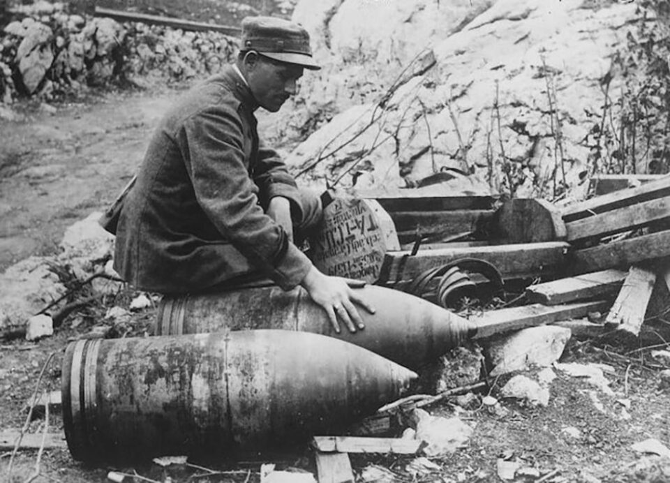 „Groaza războiului s’a stâns...” „Groaza războiului s’a stâns...”