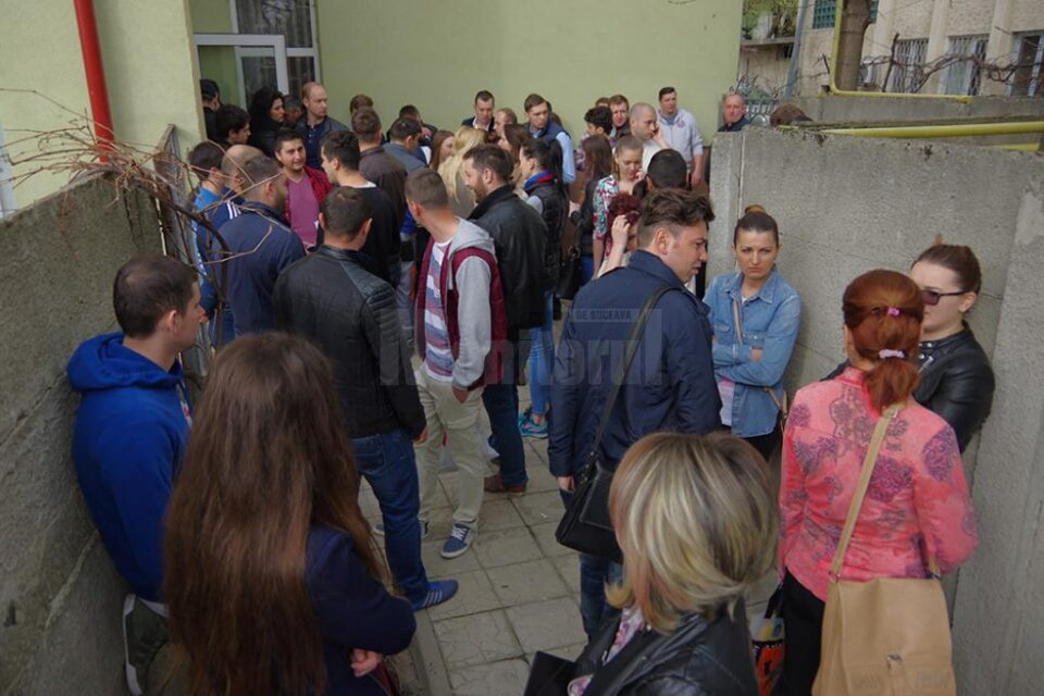 De la 956 de candidați înscriși, doar 407 au ajuns la proba fizică eliminatorie