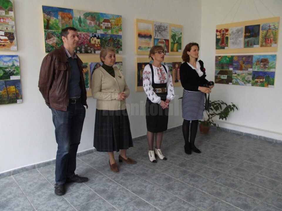 Expoziția elevilor premiați la Concursul Voi fi și eu artist