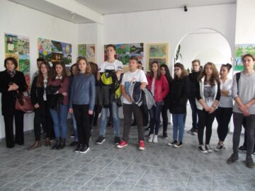 Expoziția elevilor premiați la Concursul Voi fi și eu artist