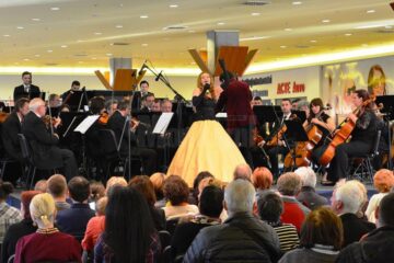 Artiștii Filarmonicii Botoșani și soprana Mediana Vlad, în concert la Iulius Mall Suceava