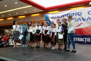 “Carnavalul Primăverii”, ediția a III-a, destinat elevilor din centre de plasament, și-a desemnat câștigătorii