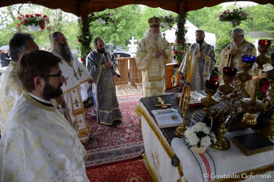 Arhimandritul Iustin Dragomir, ctitor la biserica din Andrieșeni. Foto: Constantin Ciofu